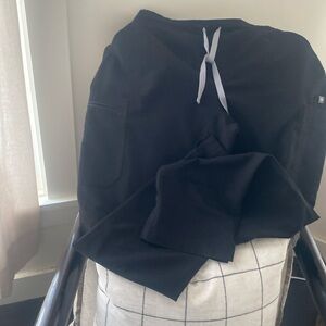 Figs scrubs set size L